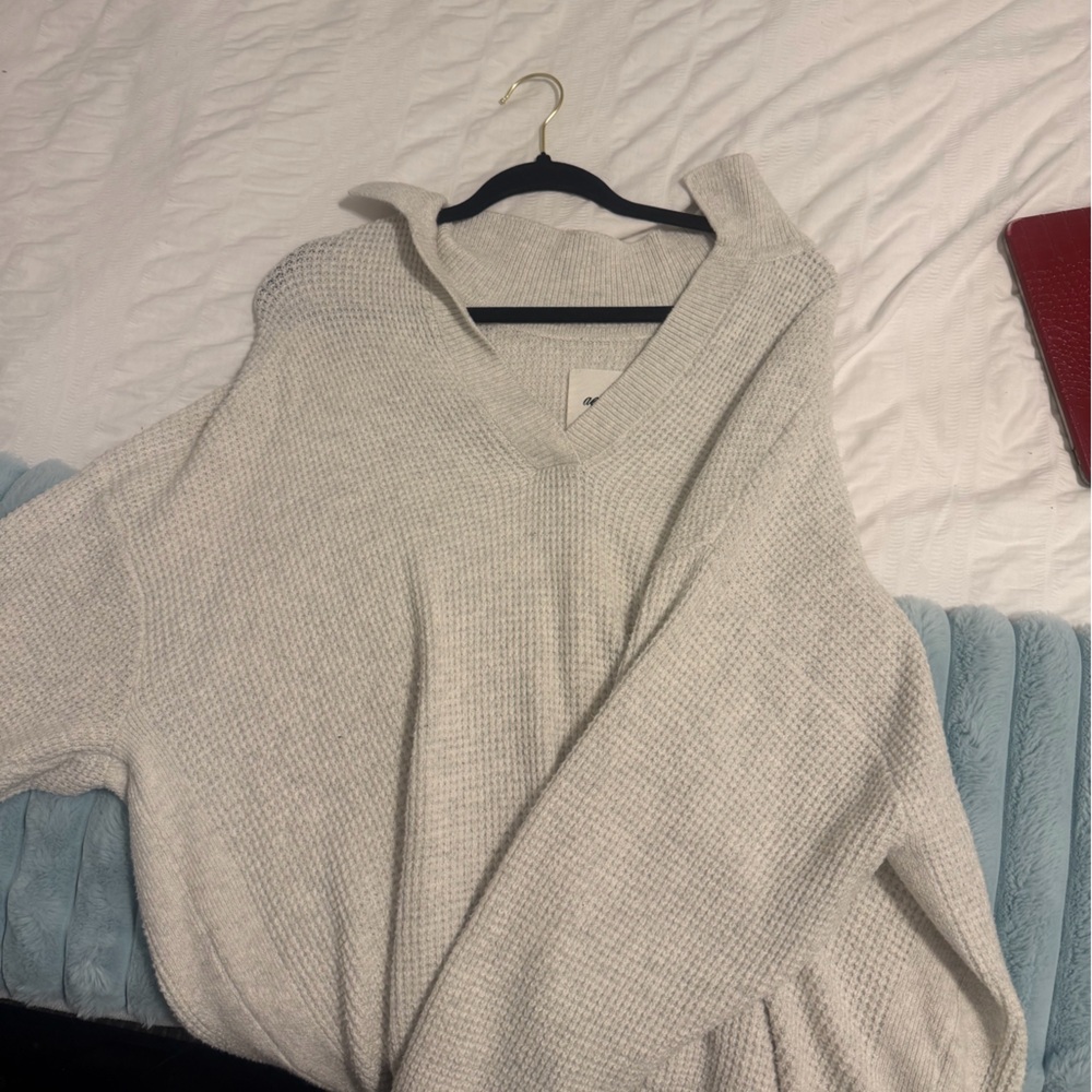 Aerie Soft White Knit Cardigan